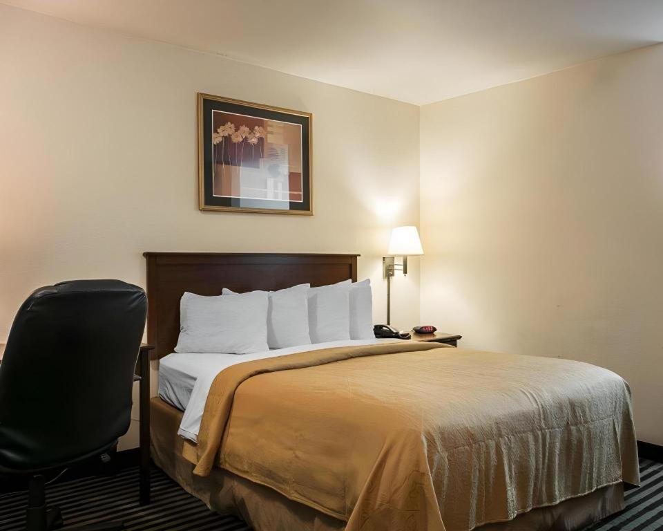 Quality Inn Columbia Airport West Columbia Exteriér fotografie